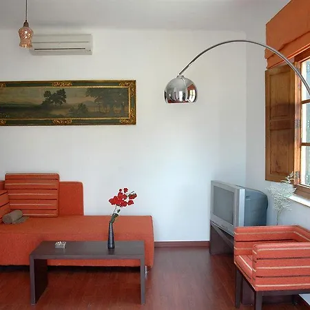 Loftotel Canet Hotel 4*